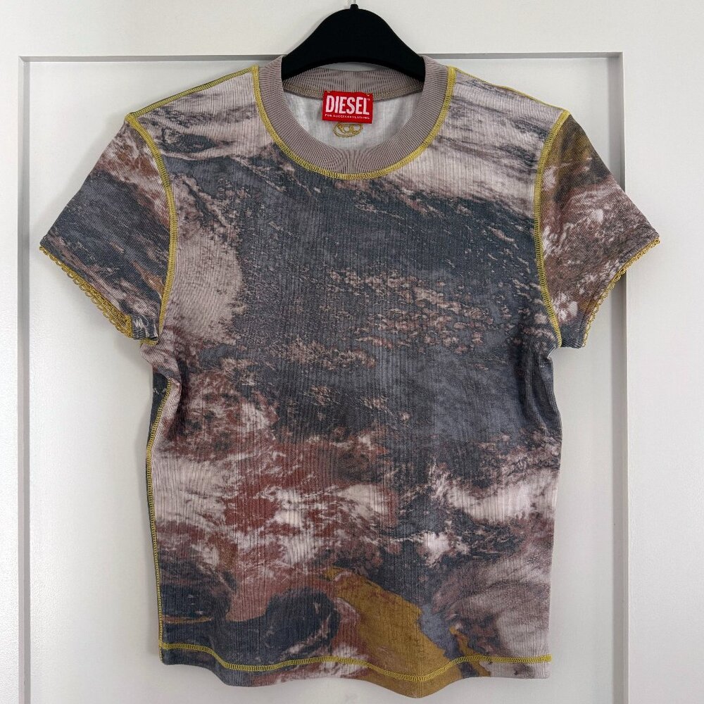 NWOT Diesel Skinzy Women's Ribbed Violet/Blue Planet Print Baby Tee size L